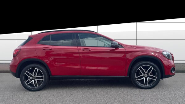 Used Mercedes-Benz GLA 2018 for sale - 76115810: Photo 5