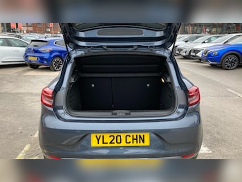 Used Renault Clio 2020 for sale - 79211122: Photo