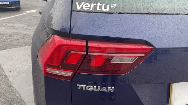 Used Volkswagen Tiguan 2017 for sale - 76143103: Photo 40