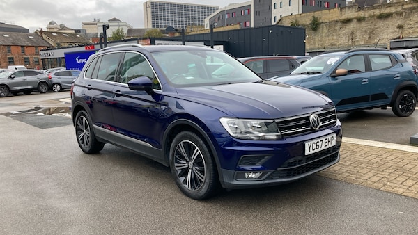 Used Volkswagen Tiguan 2017 for sale - 76143103: Photo 8