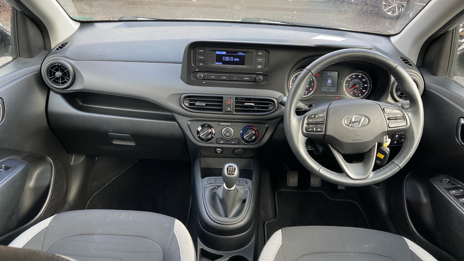 Used Hyundai i10 2022 for sale - 76143550: Photo 10