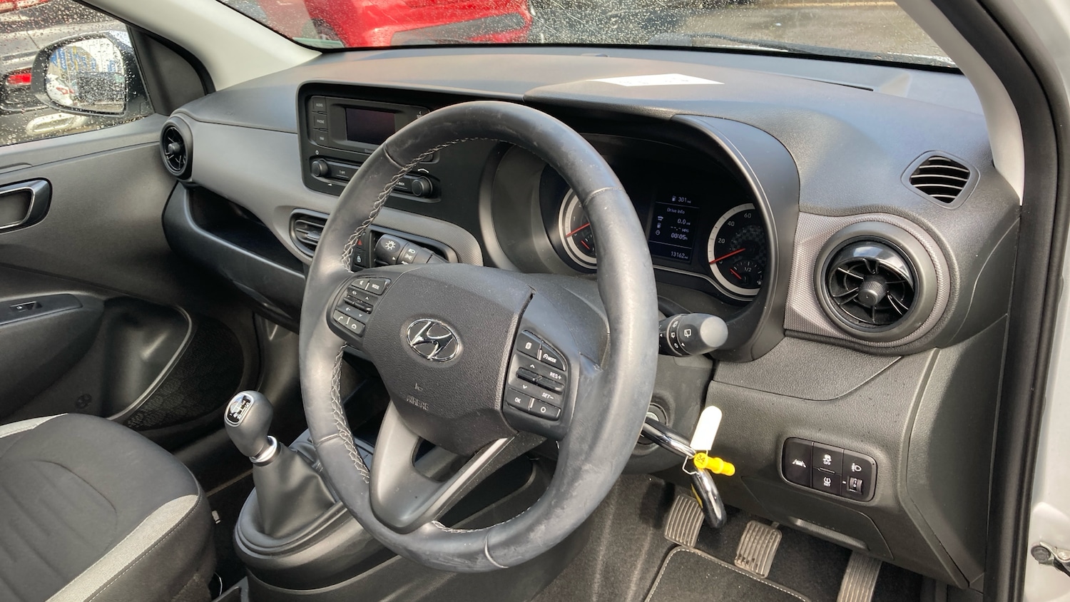 Used Hyundai i10 2022 for sale - 76143550: Photo 11