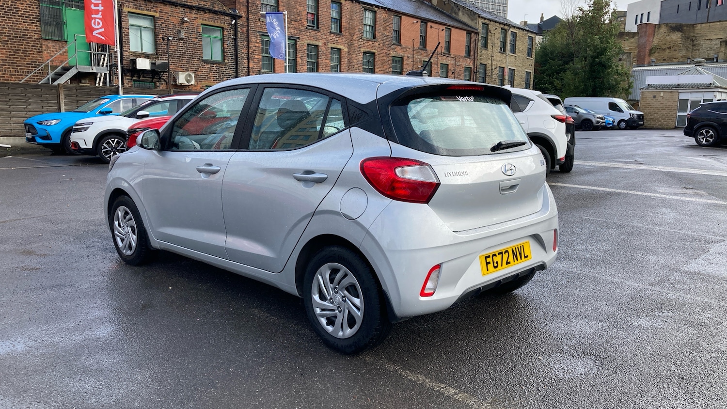 Used Hyundai i10 2022 for sale - 76143550: Photo 17