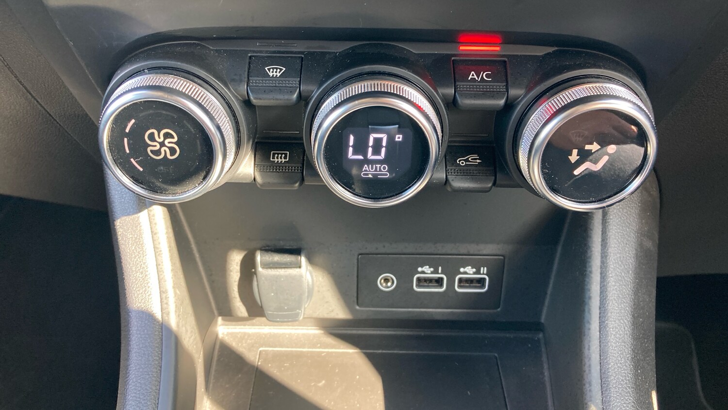 Used Renault Captur 2024 for sale - 78210084: Photo 23