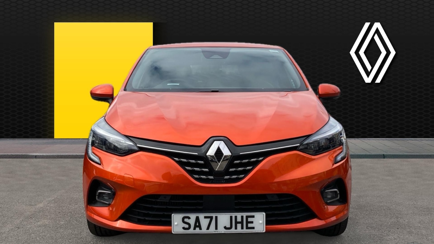 Used Renault Clio 2021 for sale - 76265274: Photo 3