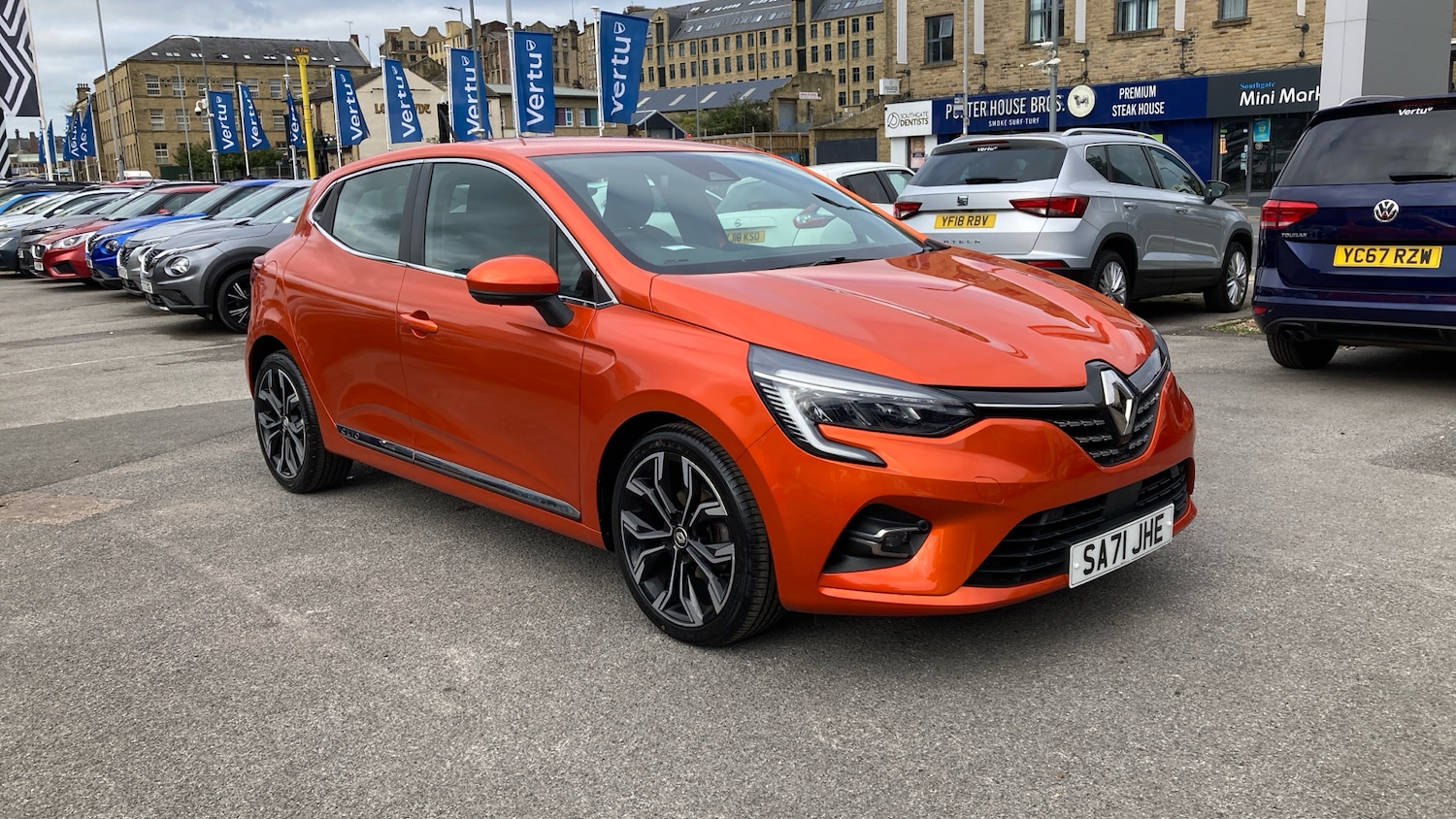 Used Renault Clio 2021 for sale - 76265274: Photo 8