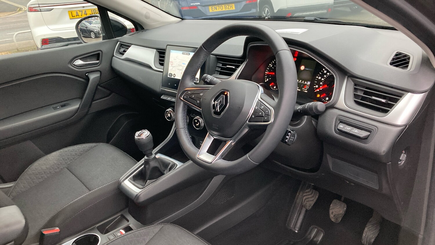 Used Renault Captur 2022 for sale - 77906239: Photo 11