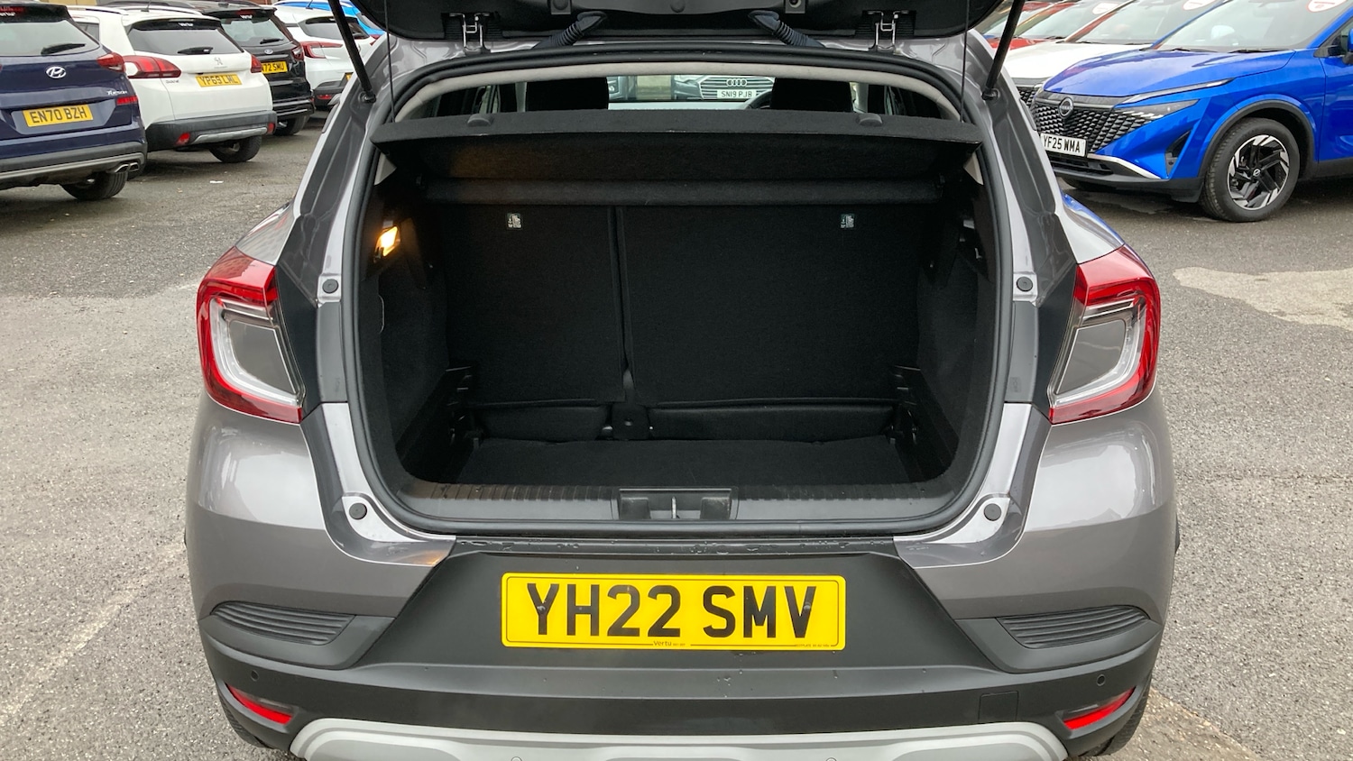 Used Renault Captur 2022 for sale - 77906239: Photo 4