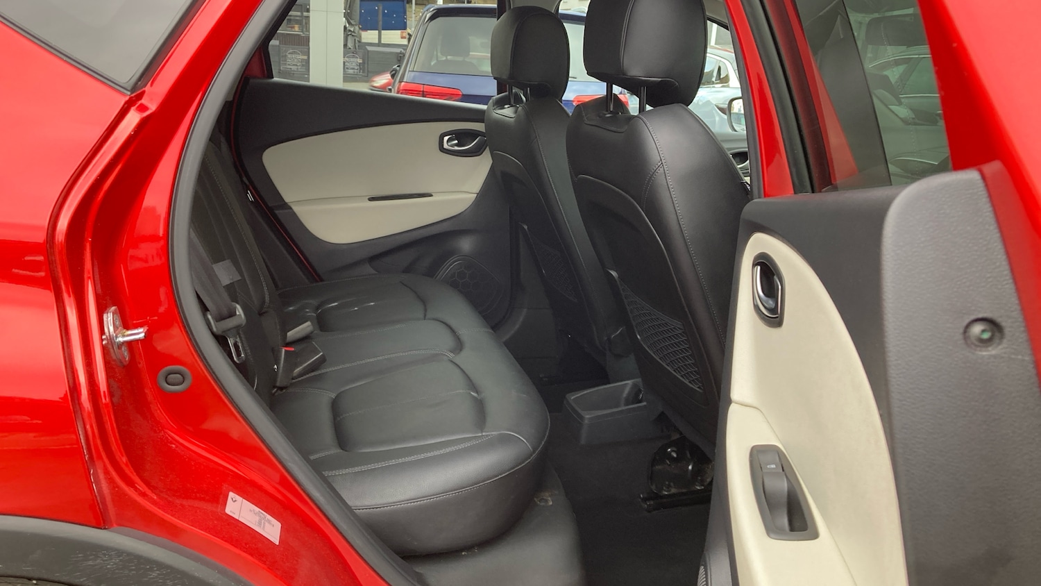 Used Renault Captur 2019 for sale - 76146499: Photo 16