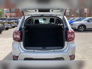 Used Dacia Duster 2022 for sale - 78627940: Photo