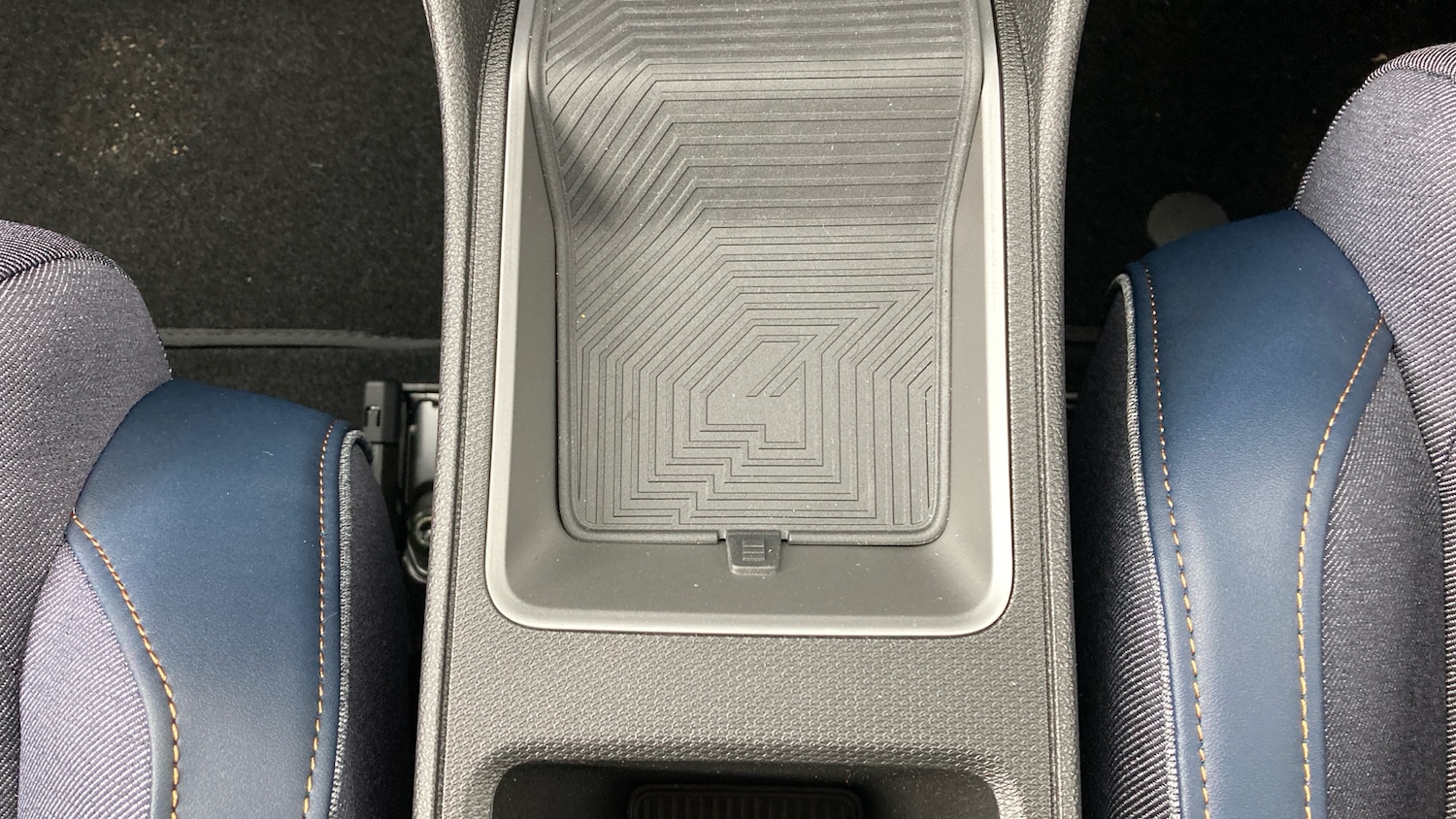 Used Renault 4 2025 for sale - 76779225: Photo 27