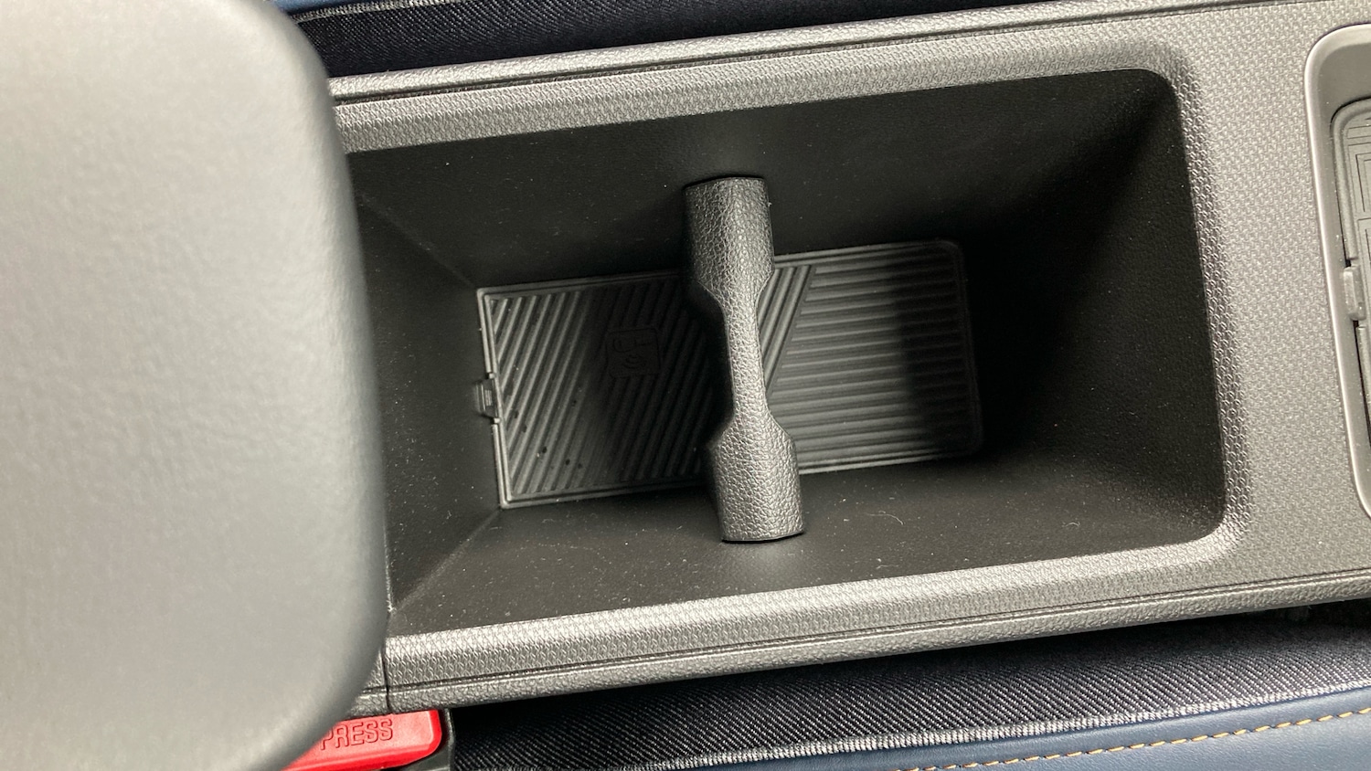 Used Renault 4 2025 for sale - 76779225: Photo 28