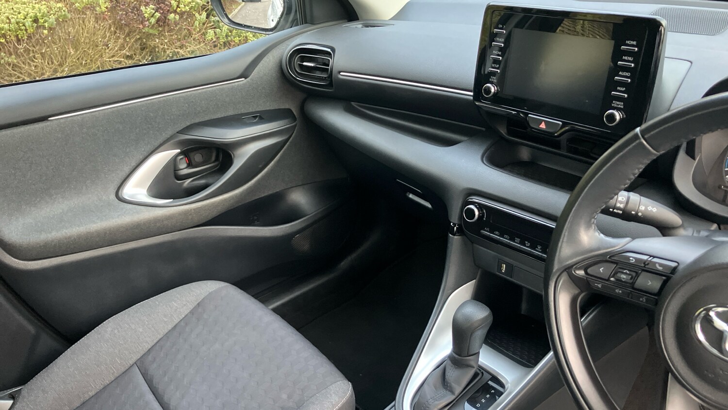 Used Toyota Yaris 2021 for sale - 77640016: Photo 14