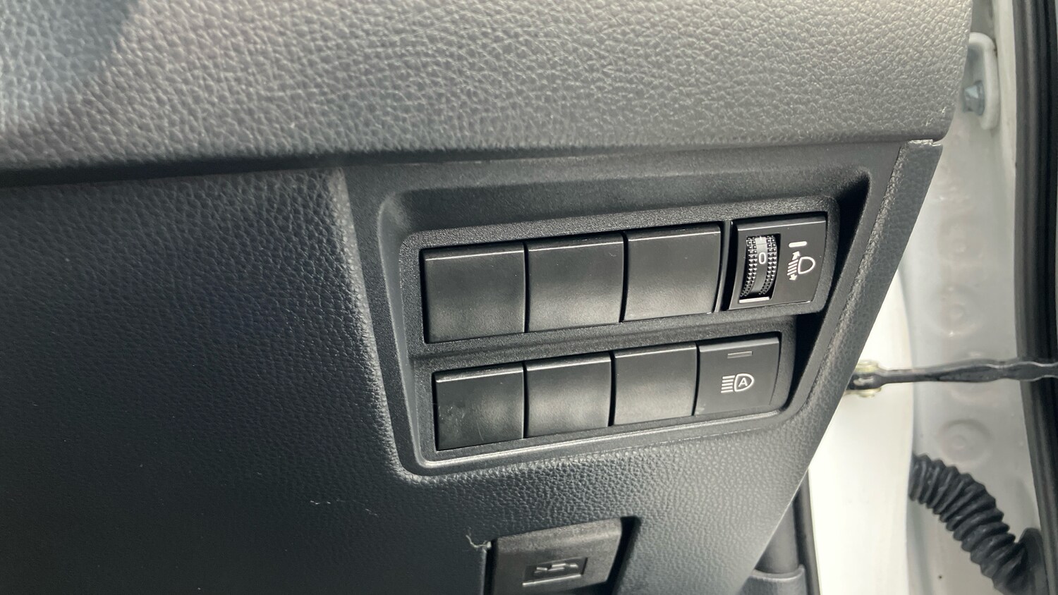 Used Toyota Yaris 2021 for sale - 77640016: Photo 32