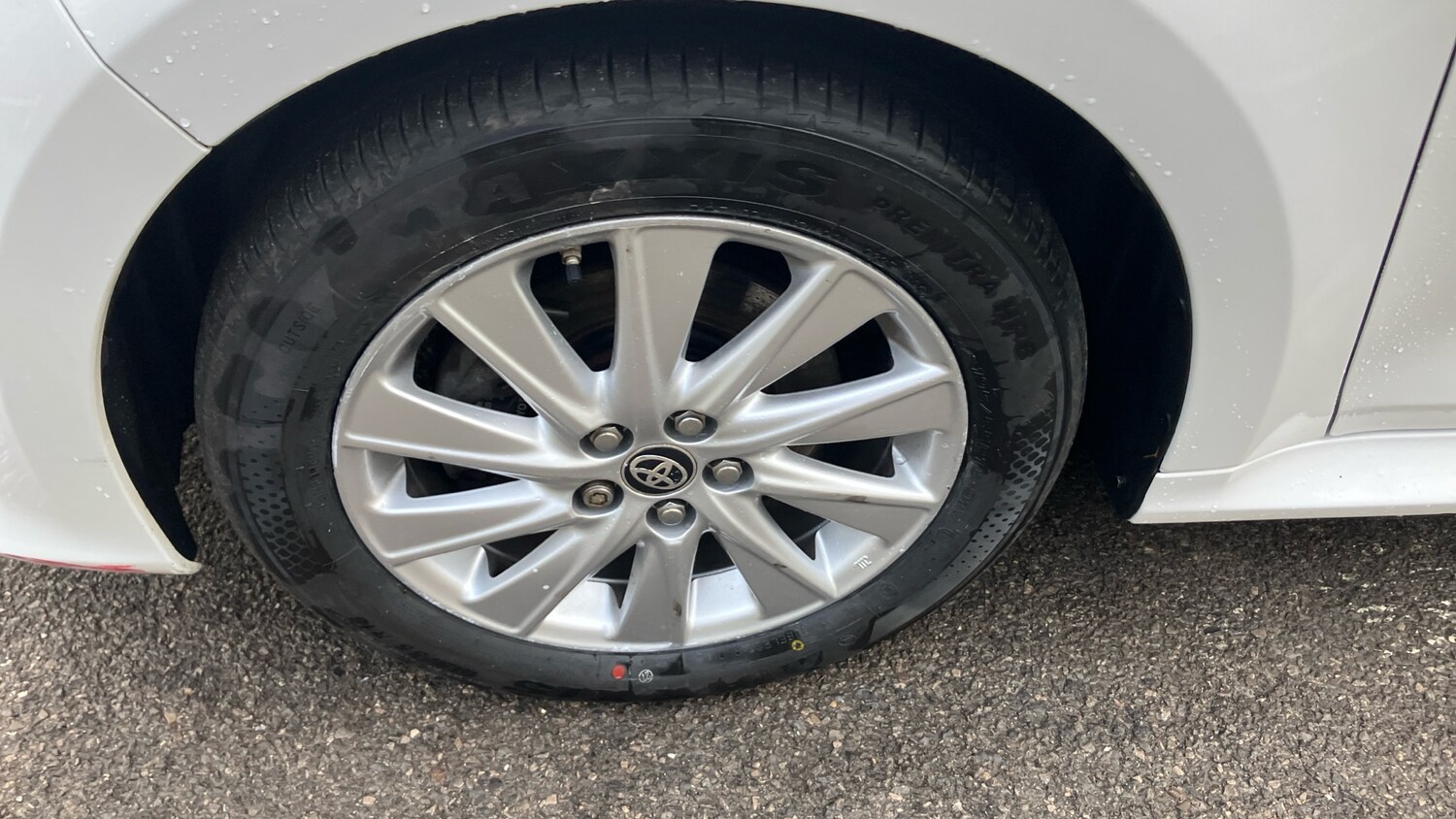 Used Toyota Yaris 2021 for sale - 77640016: Photo 41