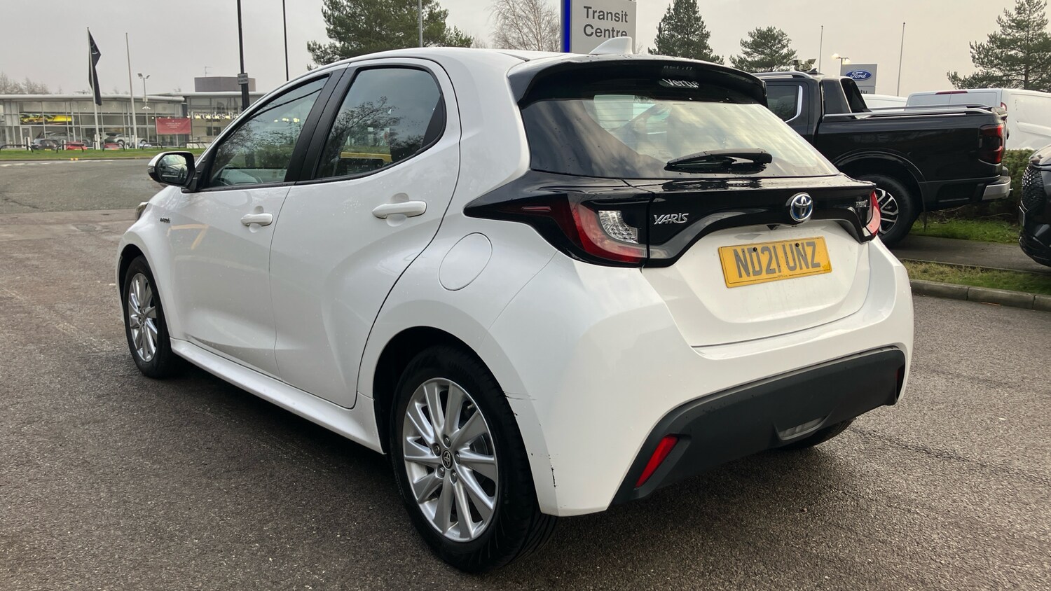 Used Toyota Yaris 2021 for sale - 77640016: Photo 43