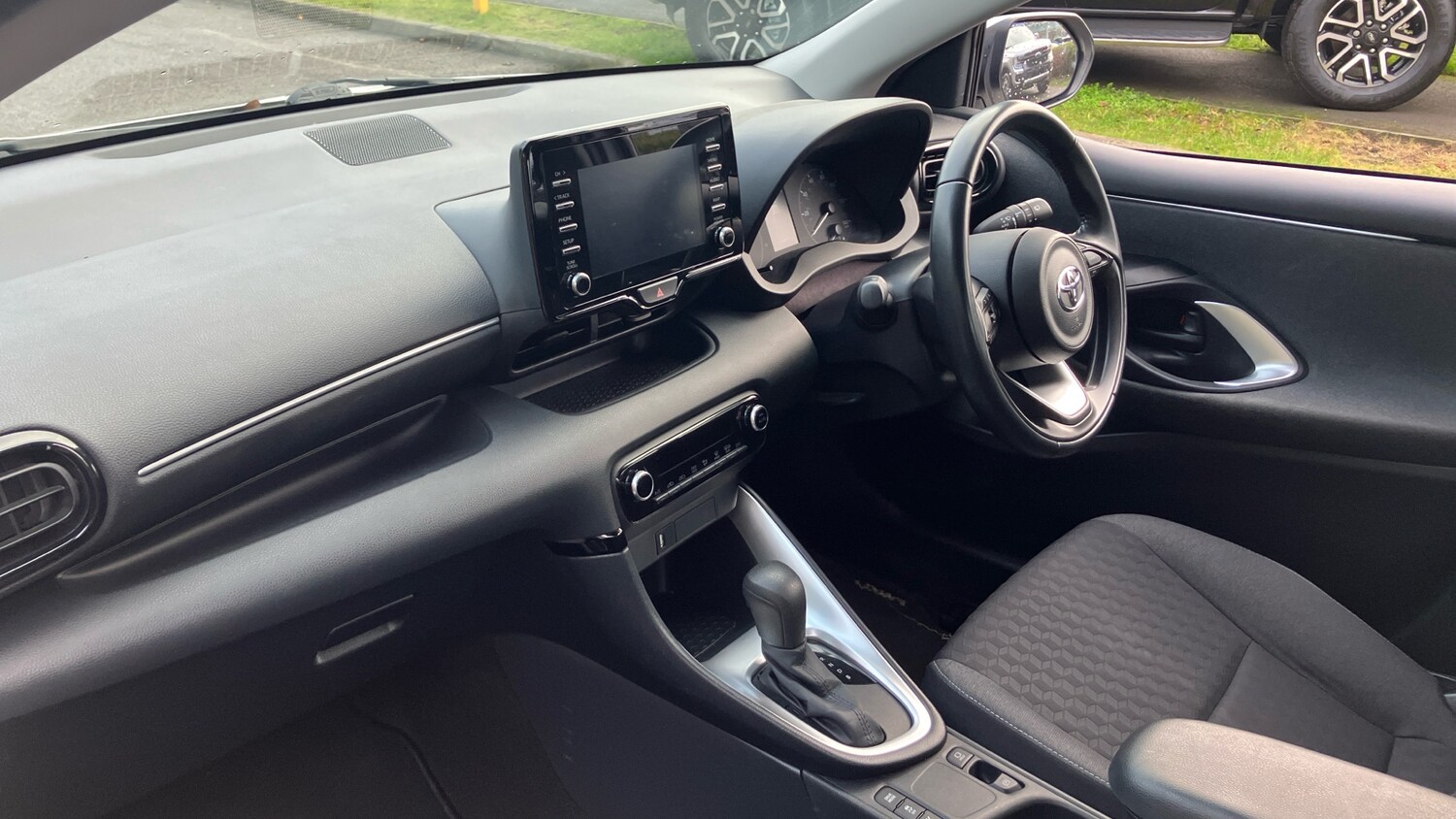 Used Toyota Yaris 2021 for sale - 77640016: Photo 9