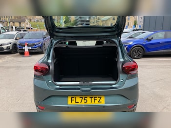 Used Dacia Sandero 2025 for sale - 79101876: Photo