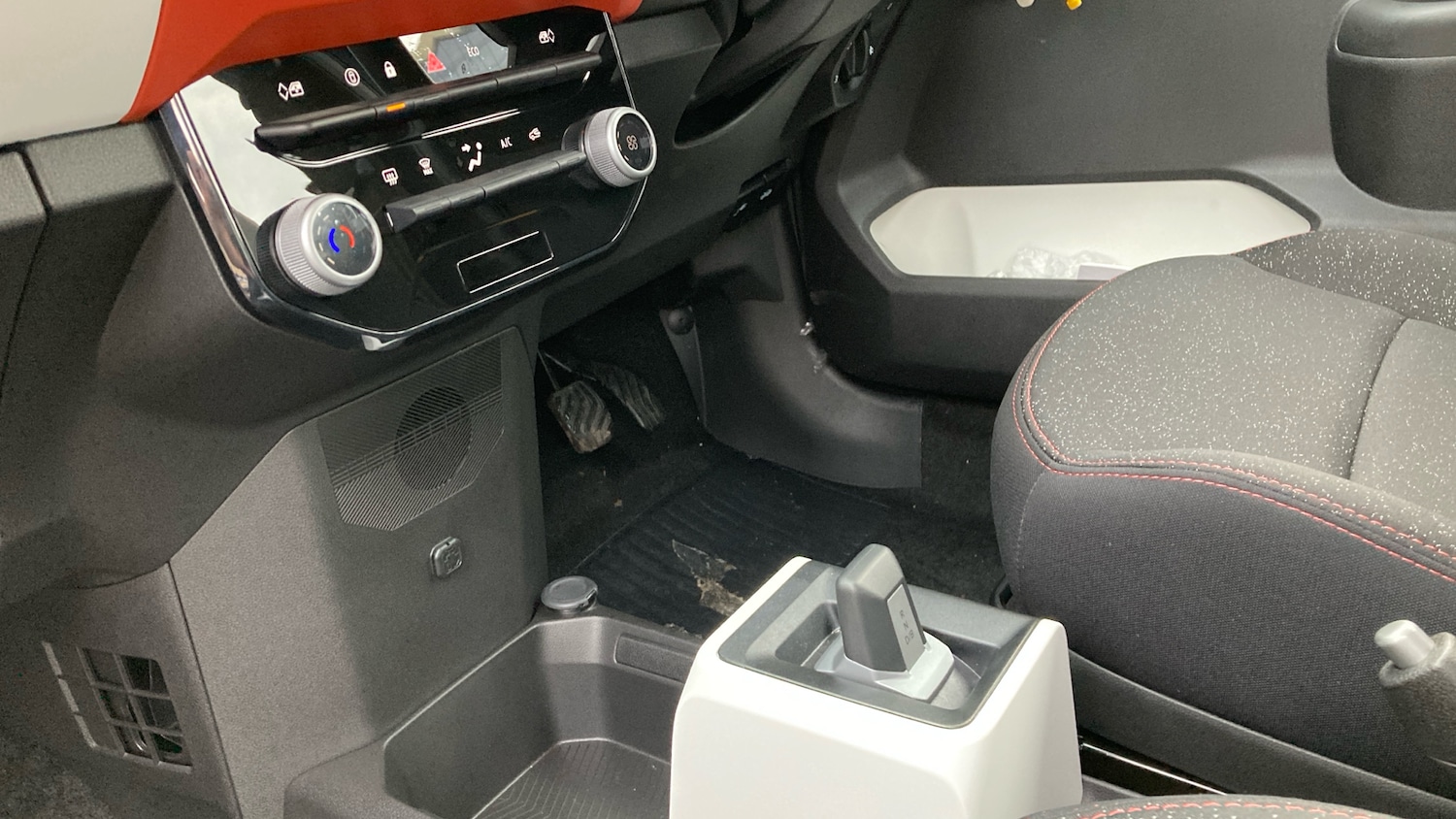 Used Dacia Spring 2025 for sale - 77172928: Photo 13