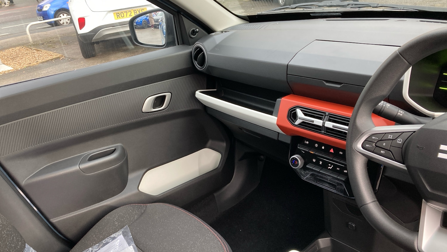 Used Dacia Spring 2025 for sale - 77172928: Photo 14