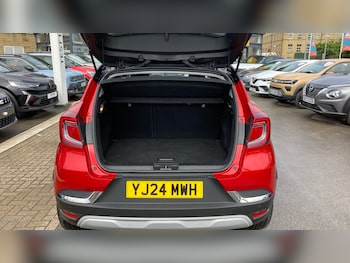 Used Renault Captur 2024 for sale - 78794438: Photo
