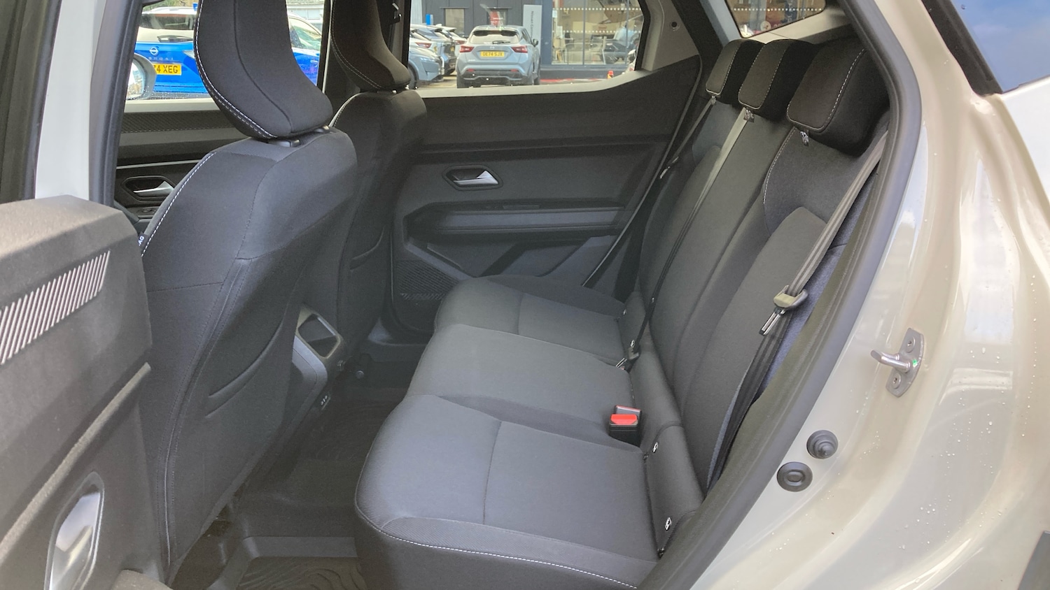 Used Dacia Duster 2025 for sale - 77196345: Photo 16