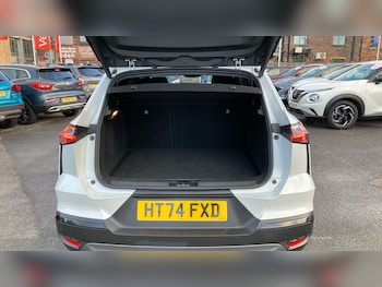 Used Renault Other 2024 for sale - 77935140: Photo