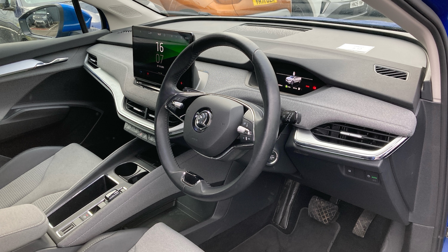 Used Skoda Enyaq 2023 for sale - 76384894: Photo 11