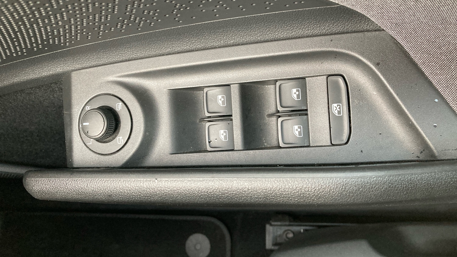 Used Skoda Enyaq 2023 for sale - 76384894: Photo 25