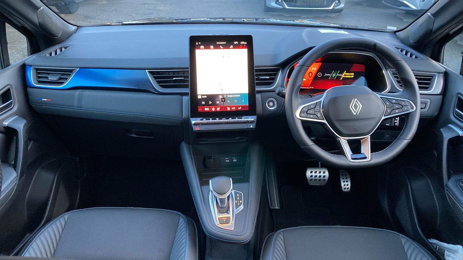 Used Renault Other 2025 for sale - 76922376: Photo 10