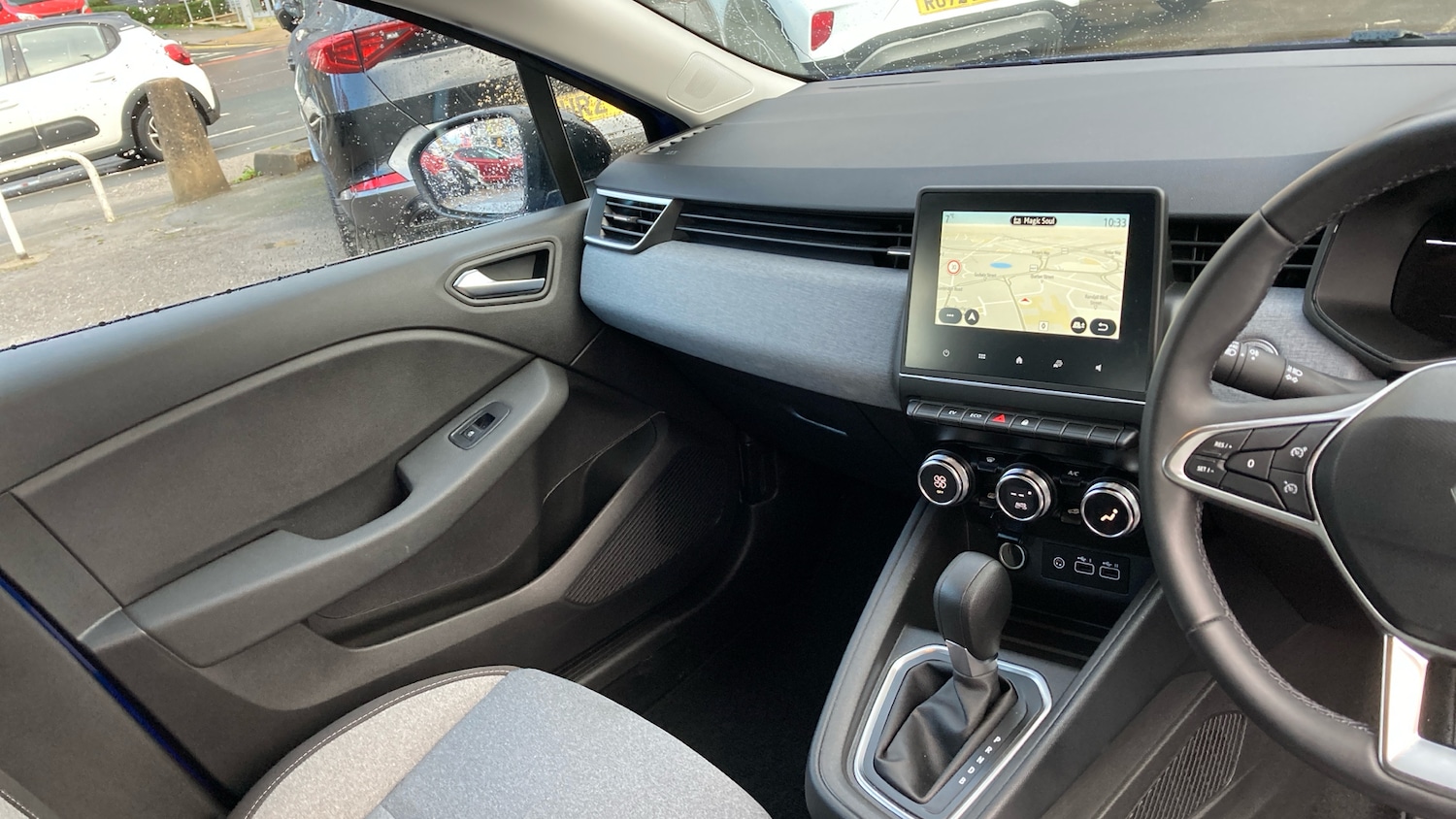 Used Renault Clio 2025 for sale - 76720400: Photo 14