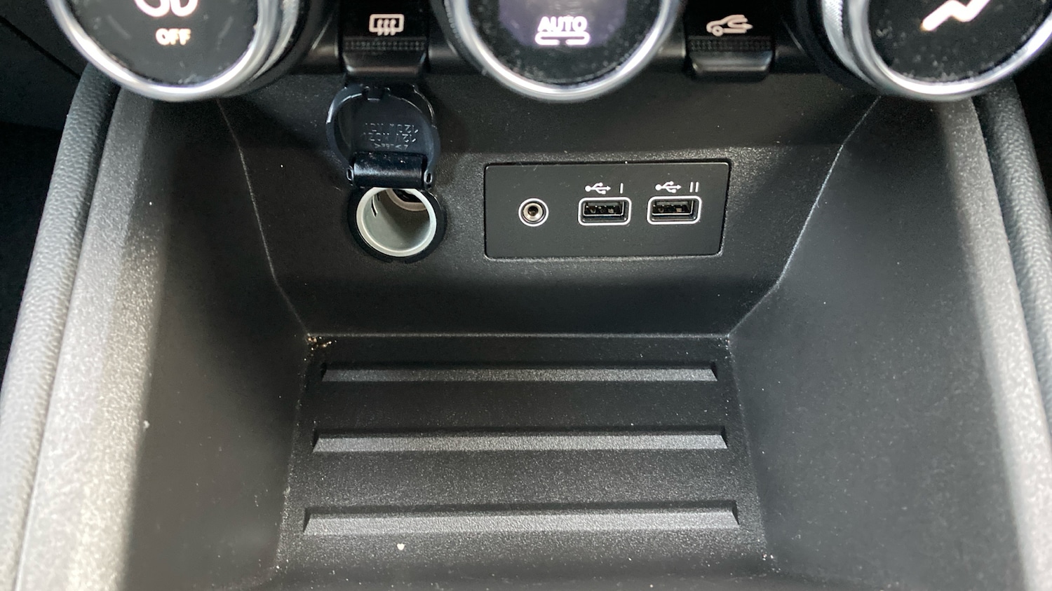 Used Renault Clio 2025 for sale - 76720400: Photo 23