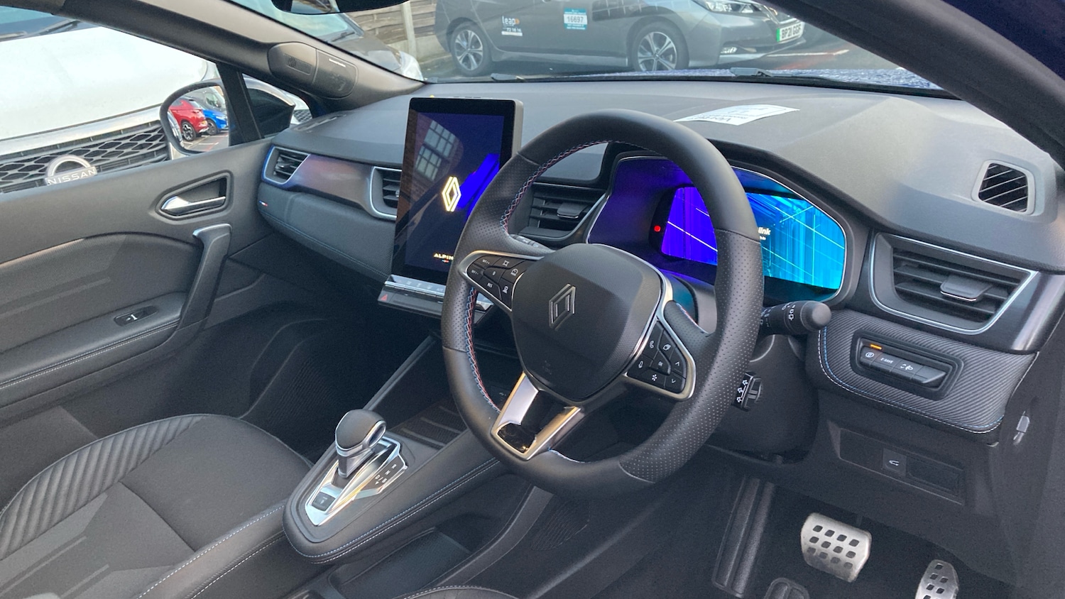 Used Renault Other 2024 for sale - 76948870: Photo 11