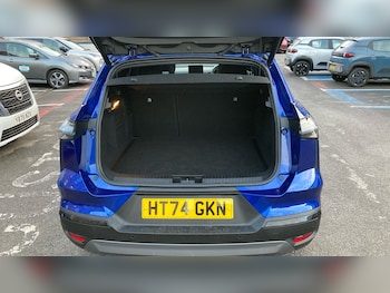 Used Renault Other 2024 for sale - 76948870: Photo