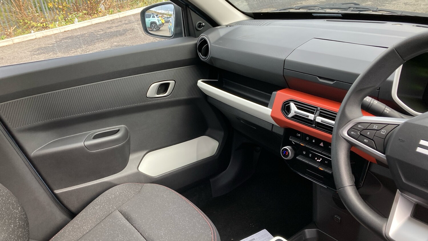 Used Dacia Spring 2025 for sale - 76391658: Photo 14