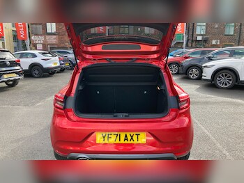 Used Renault Clio 2021 for sale - 75919459: Photo