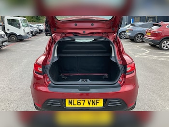 Used Renault Clio 2018 for sale - 76284453: Photo
