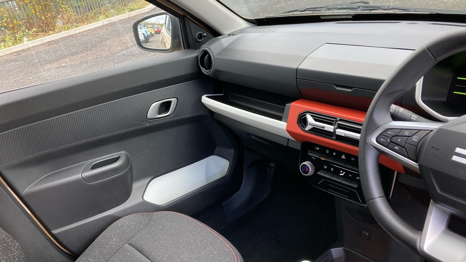 Used Dacia Spring 2025 for sale - 76391653: Photo 14