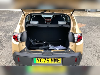 Used Dacia Spring 2025 for sale - 76391653: Photo