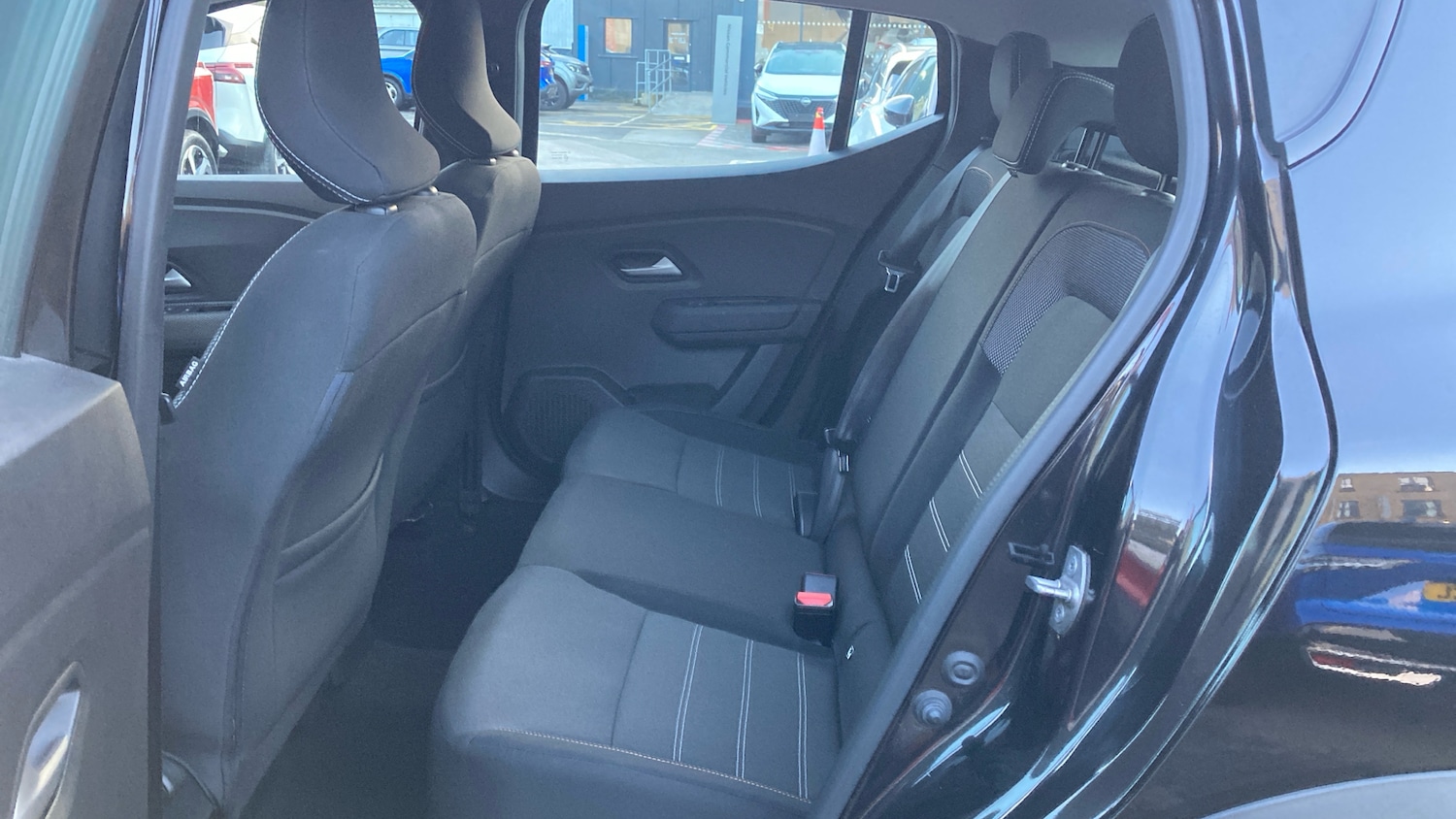 Used Dacia Sandero Stepway 2023 for sale - 76763089: Photo 16