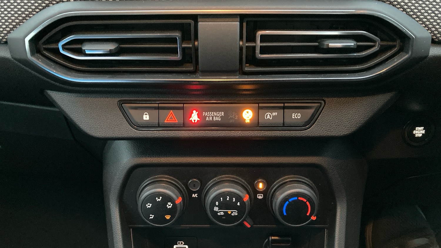 Used Dacia Sandero 2022 for sale - 77003249: Photo 22