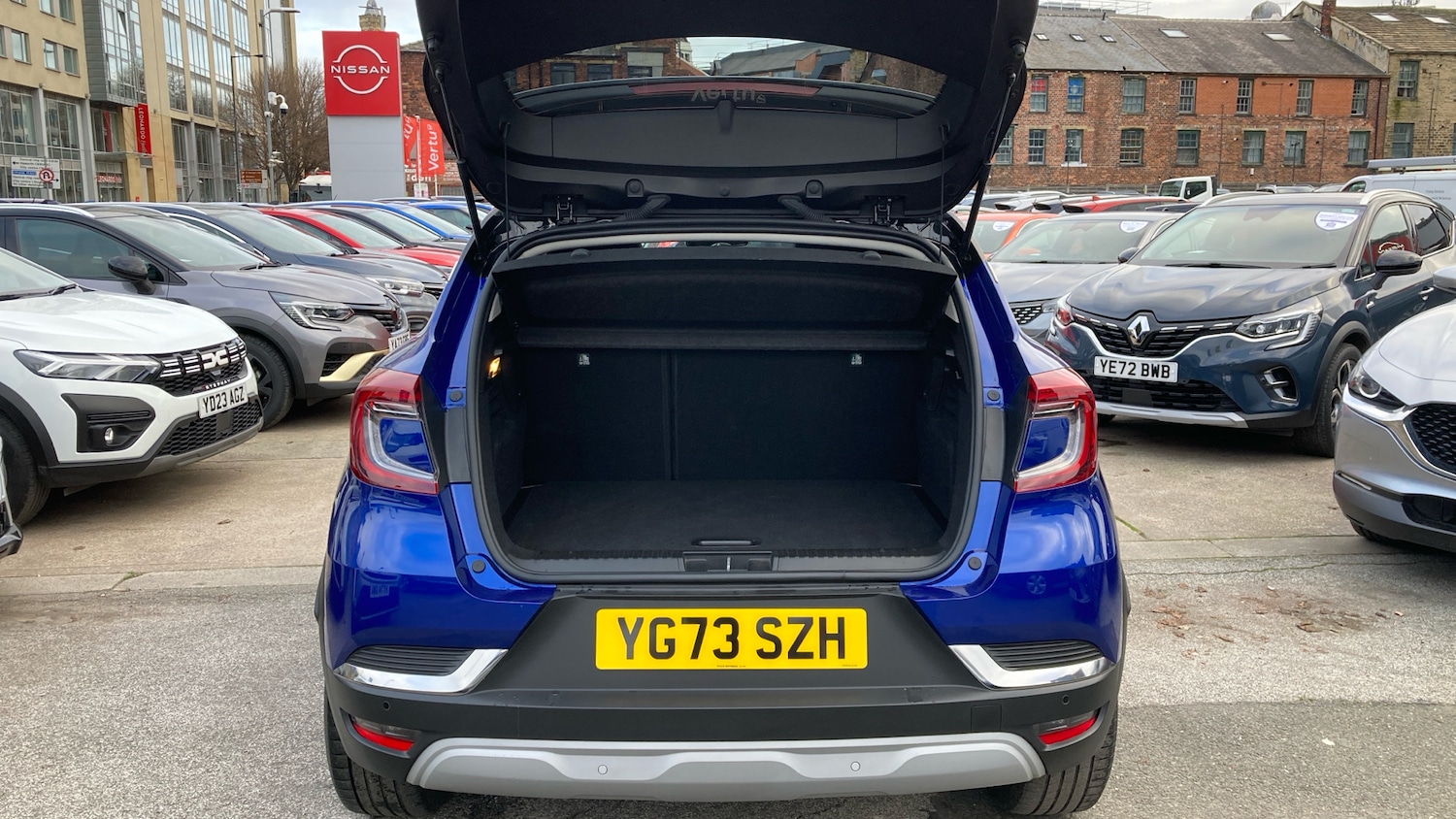 Used Renault Captur 2024 for sale - 77114095: Photo 4