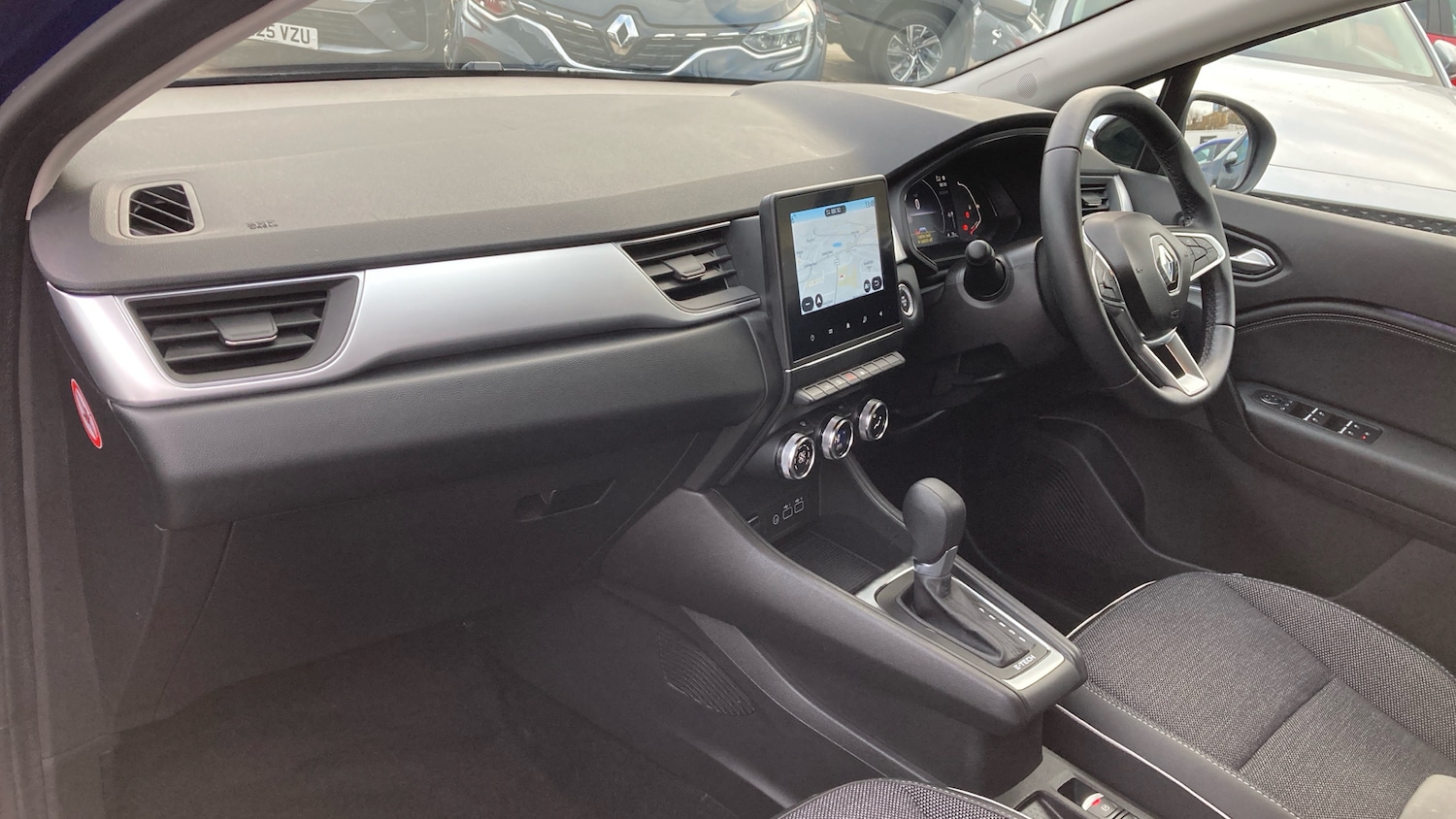 Used Renault Captur 2024 for sale - 77114095: Photo 9