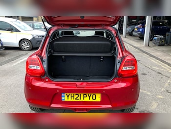 Used Suzuki Swift 2021 for sale - 79444598: Photo