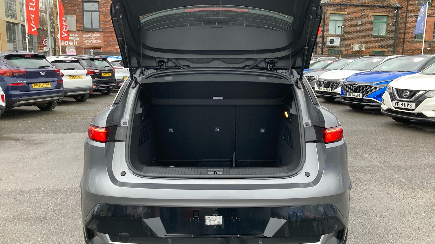 Used Renault Megane E Tech 2025 for sale - 77171029: Photo 4