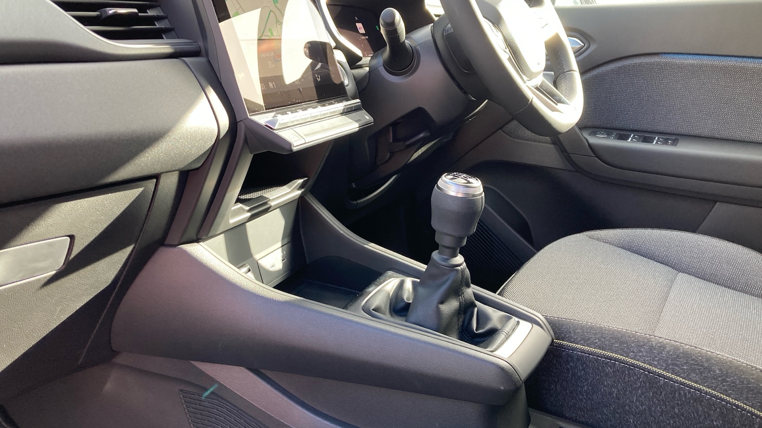 Used Renault Captur 2025 for sale - 78109181: Photo 13