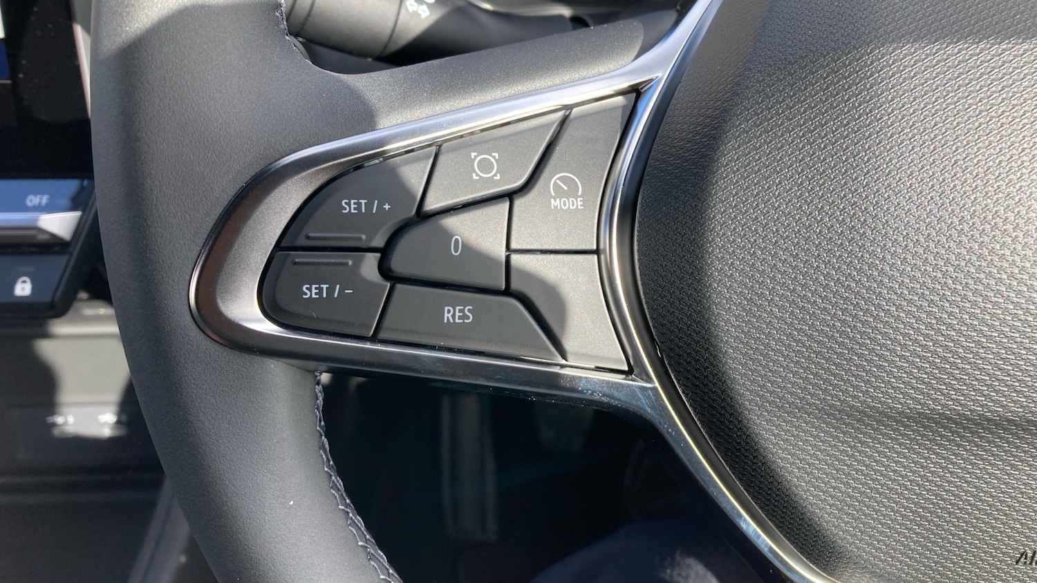 Used Renault Captur 2025 for sale - 78109181: Photo 26