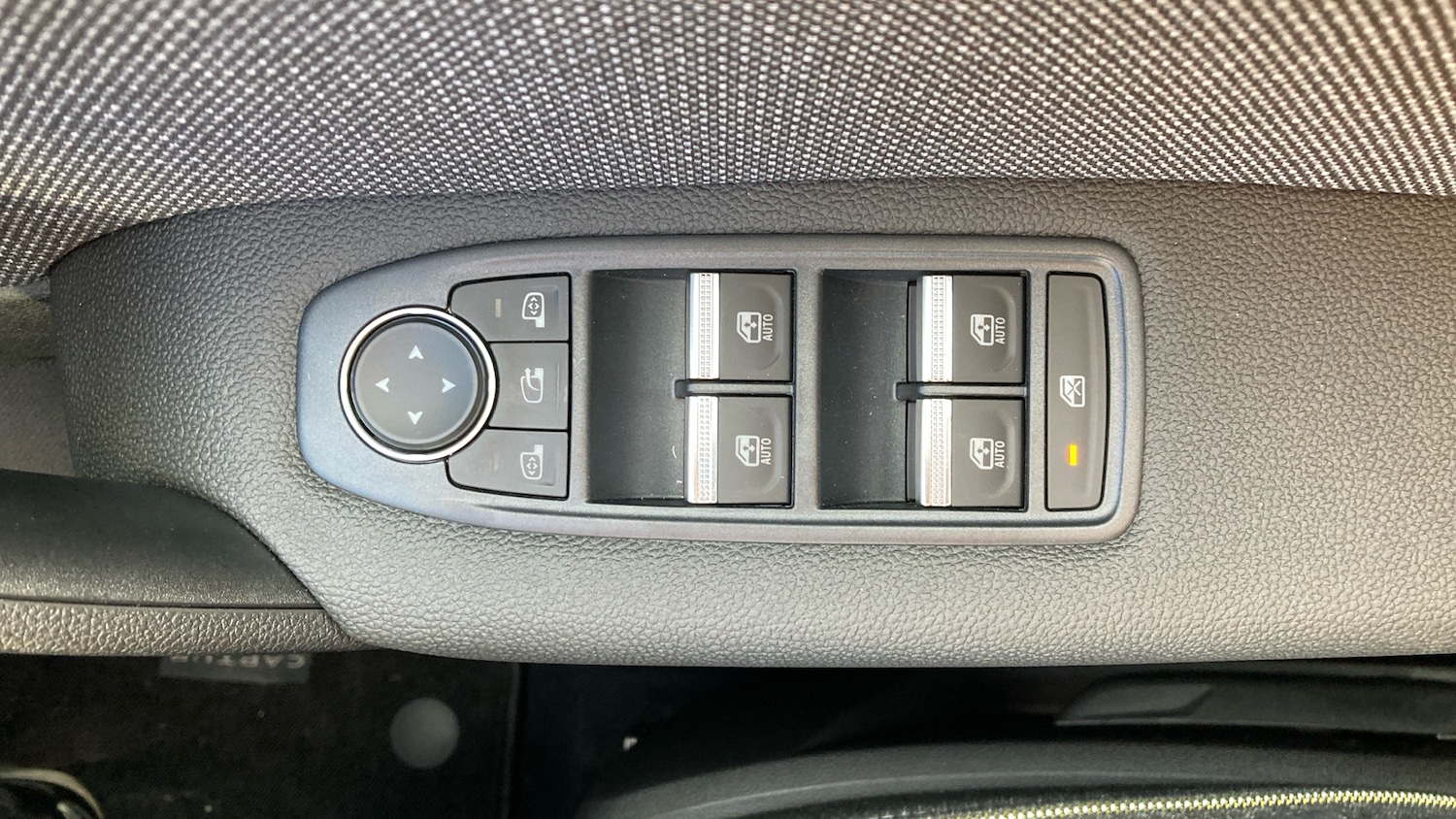 Used Renault Captur 2025 for sale - 78109181: Photo 28