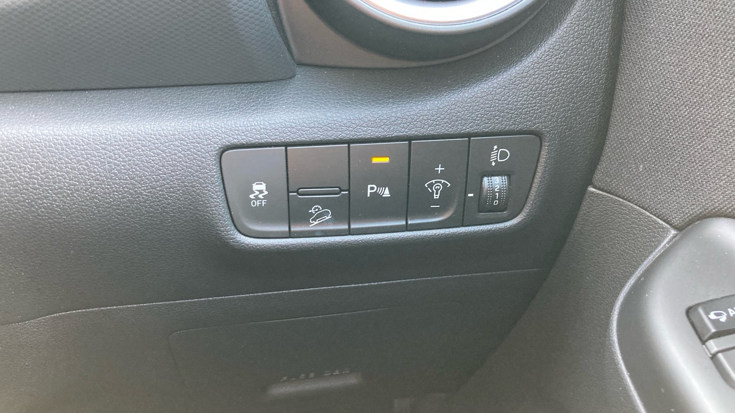 Vehicle 33