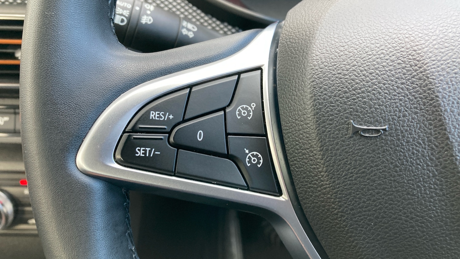 Used Dacia Sandero Stepway 2022 for sale - 76357749: Photo 24